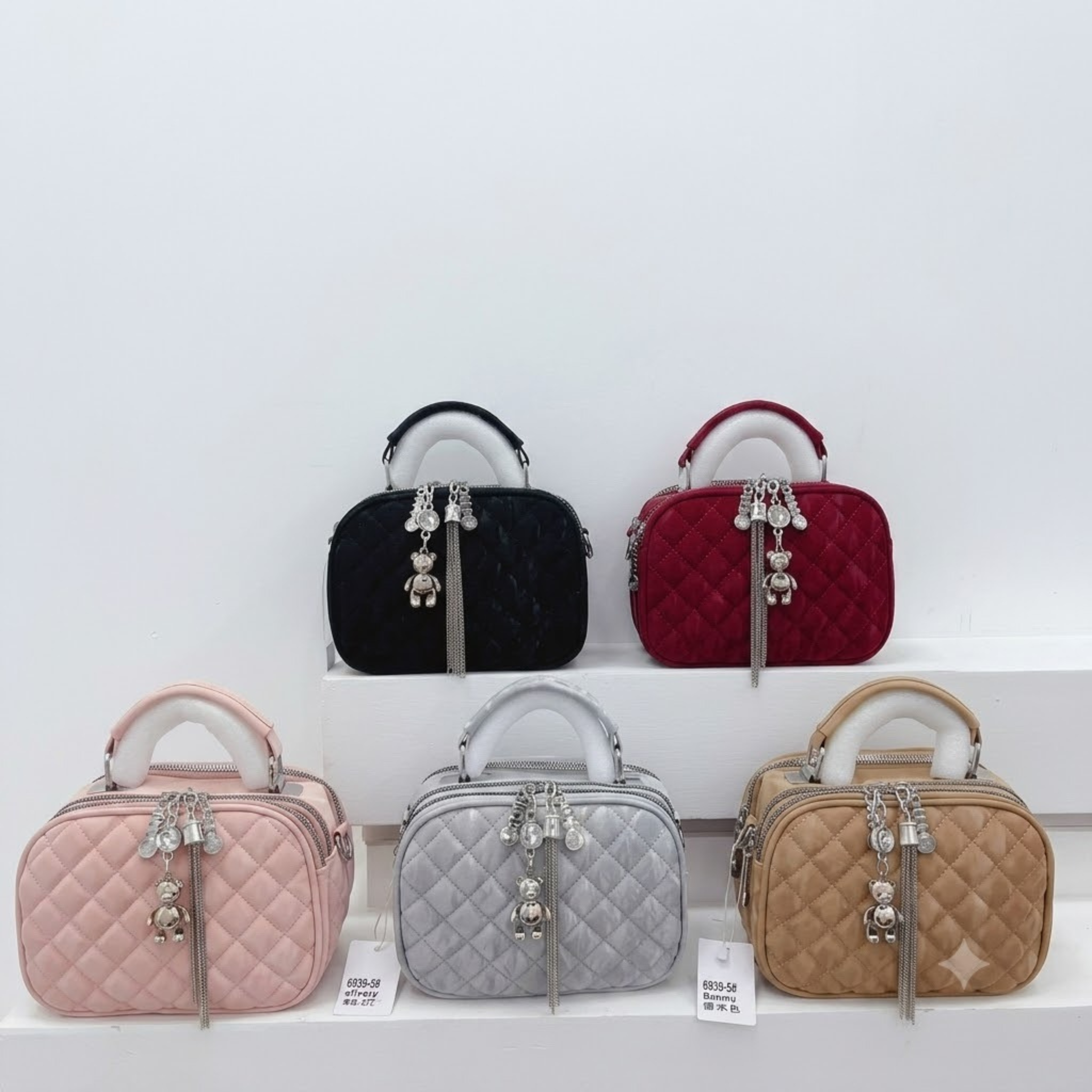 Chic Everyday Handbag for Women